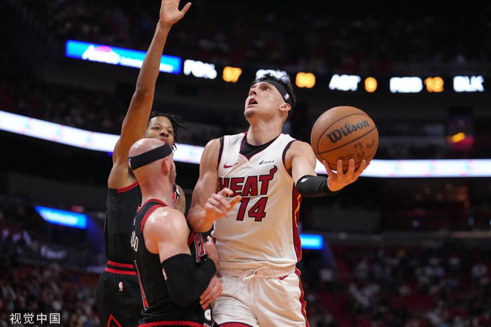 既承担边锋 既承担边锋