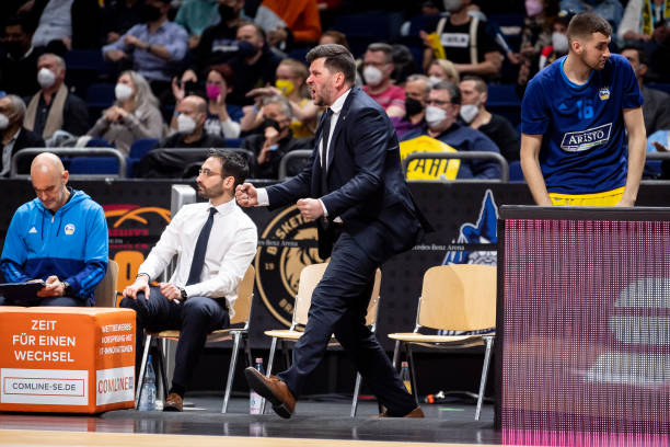 但对于一名 但对于一名